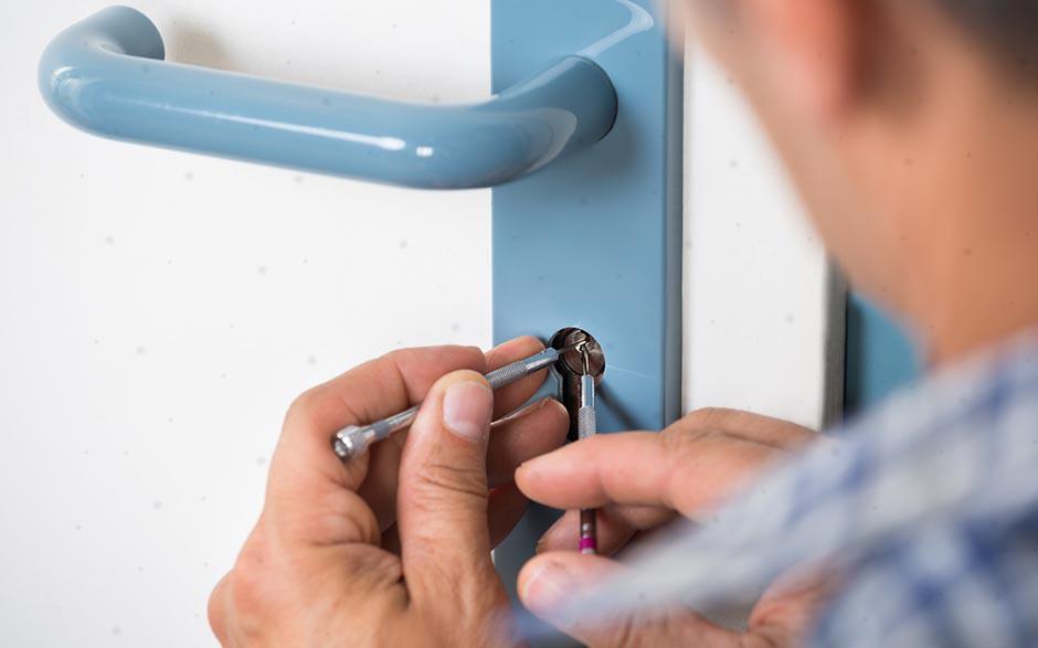 ouvrir une porte Viroflay